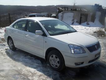 2004 Toyota Premio Photos