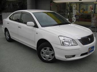 2004 Toyota Premio Pictures