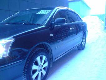 2004 Toyota Premio Photos
