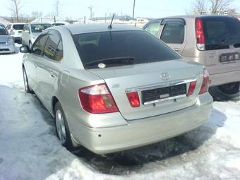 2004 Toyota Premio Pictures