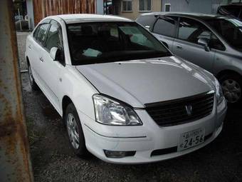 2004 Toyota Premio Pics