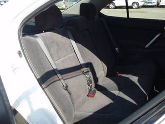 2004 Toyota Premio Photos