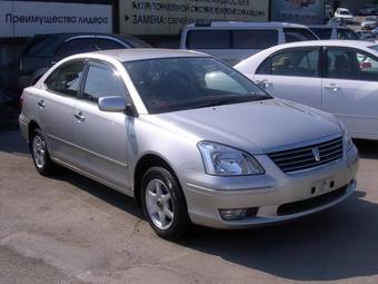 2004 Toyota Premio Pics