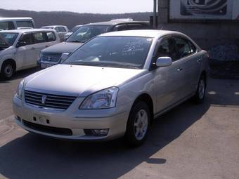 2004 Toyota Premio Pictures