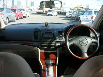 2004 Toyota Premio Photos