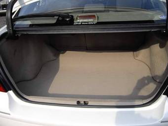 2004 Toyota Premio Images