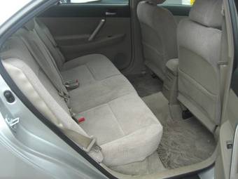 2004 Toyota Premio Pictures