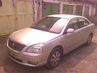 2004 Toyota Premio Photos