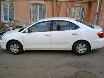 2004 Toyota Premio Pictures