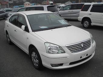 2004 Toyota Premio Pics