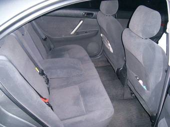 2004 Toyota Premio Photos