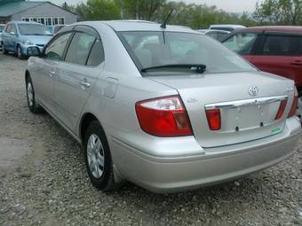 2004 Toyota Premio Pictures