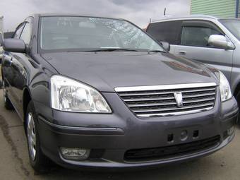 2004 Toyota Premio Pics