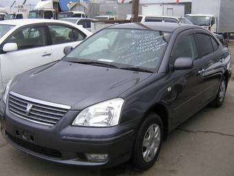 2004 Toyota Premio Pictures