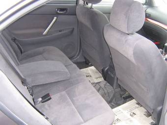 2004 Toyota Premio Photos