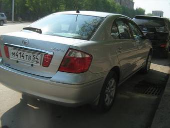 2004 Toyota Premio Pictures