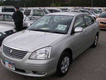 2004 Toyota Premio Pictures