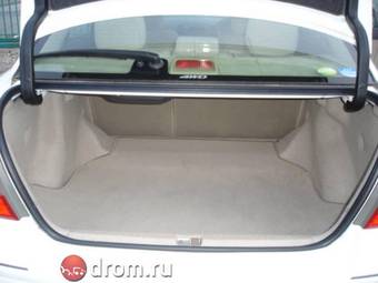 2004 Toyota Premio Pics