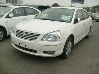 2004 Toyota Premio Photos