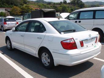 2004 Toyota Premio Photos