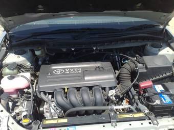 2004 Toyota Premio Pics