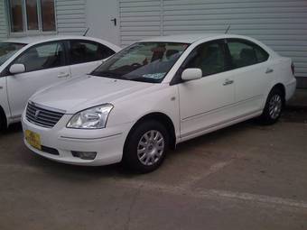 2004 Toyota Premio Pics