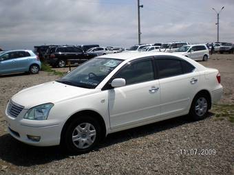 2004 Toyota Premio Pictures