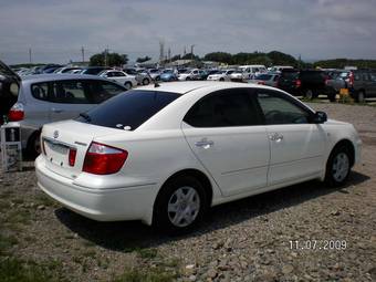 2004 Toyota Premio Photos
