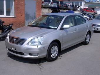 2004 Toyota Premio Images