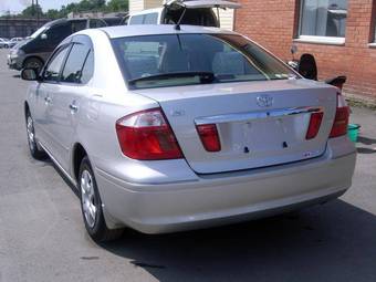 2004 Toyota Premio Pics