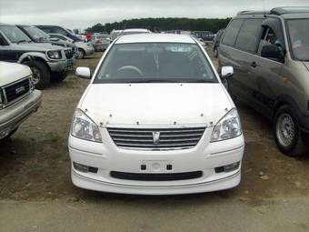 2004 Toyota Premio Images