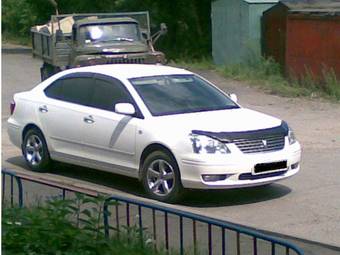 2004 Toyota Premio Photos