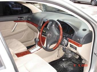 2004 Toyota Premio Pictures