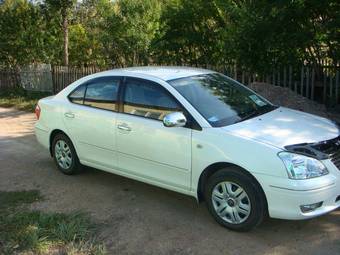 2004 Toyota Premio Photos