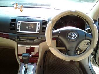 2004 Toyota Premio Photos