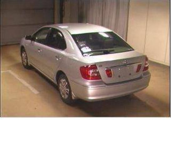 2005 Toyota Premio