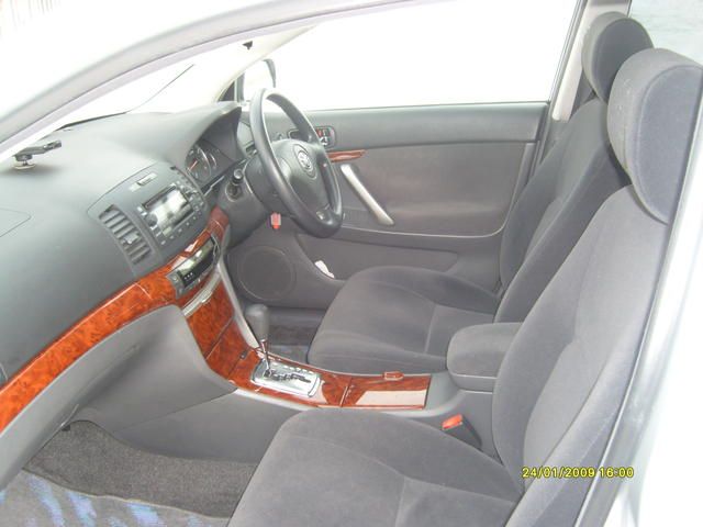 2005 Toyota Premio
