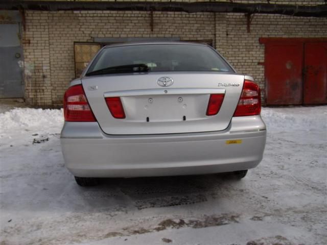 2005 Toyota Premio