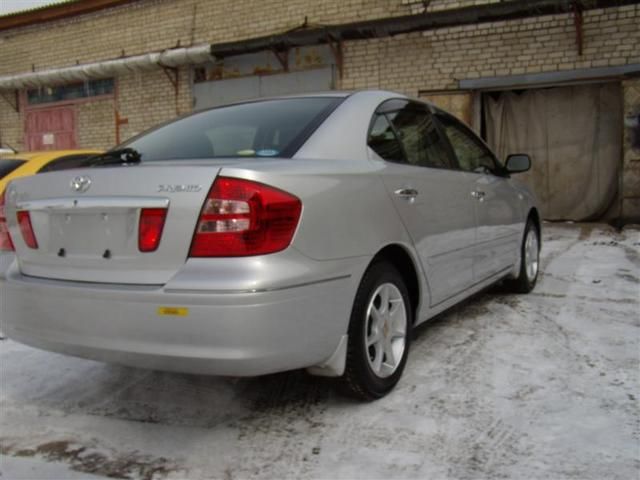 2005 Toyota Premio