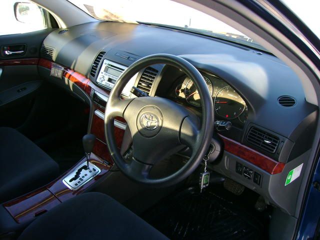 2005 Toyota Premio