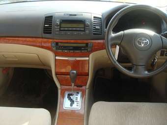 Toyota Premio