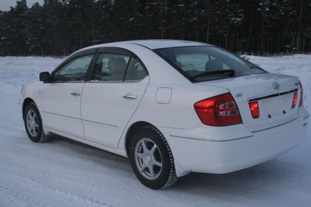 2005 Toyota Premio