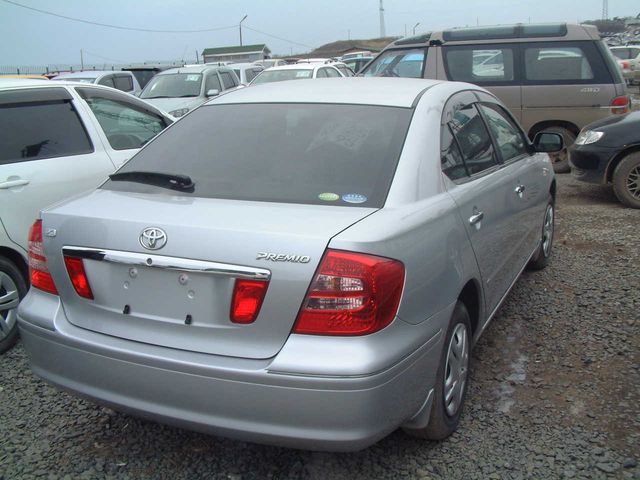 2005 Toyota Premio
