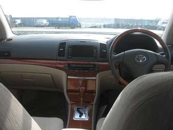 2005 Toyota Premio Pics