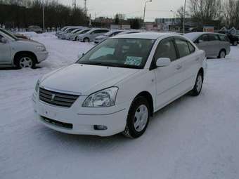 2005 Toyota Premio Photos