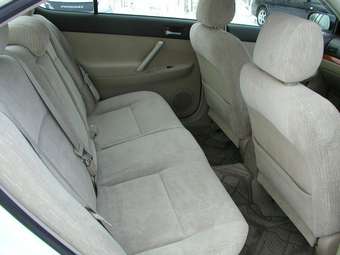 2005 Toyota Premio Images