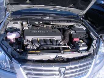 2005 Toyota Premio Pics
