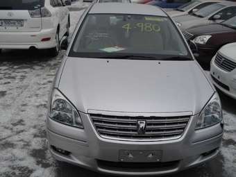 2005 Toyota Premio Pictures