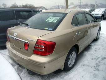 2005 Toyota Premio Pictures