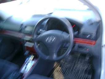 2005 Toyota Premio Photos